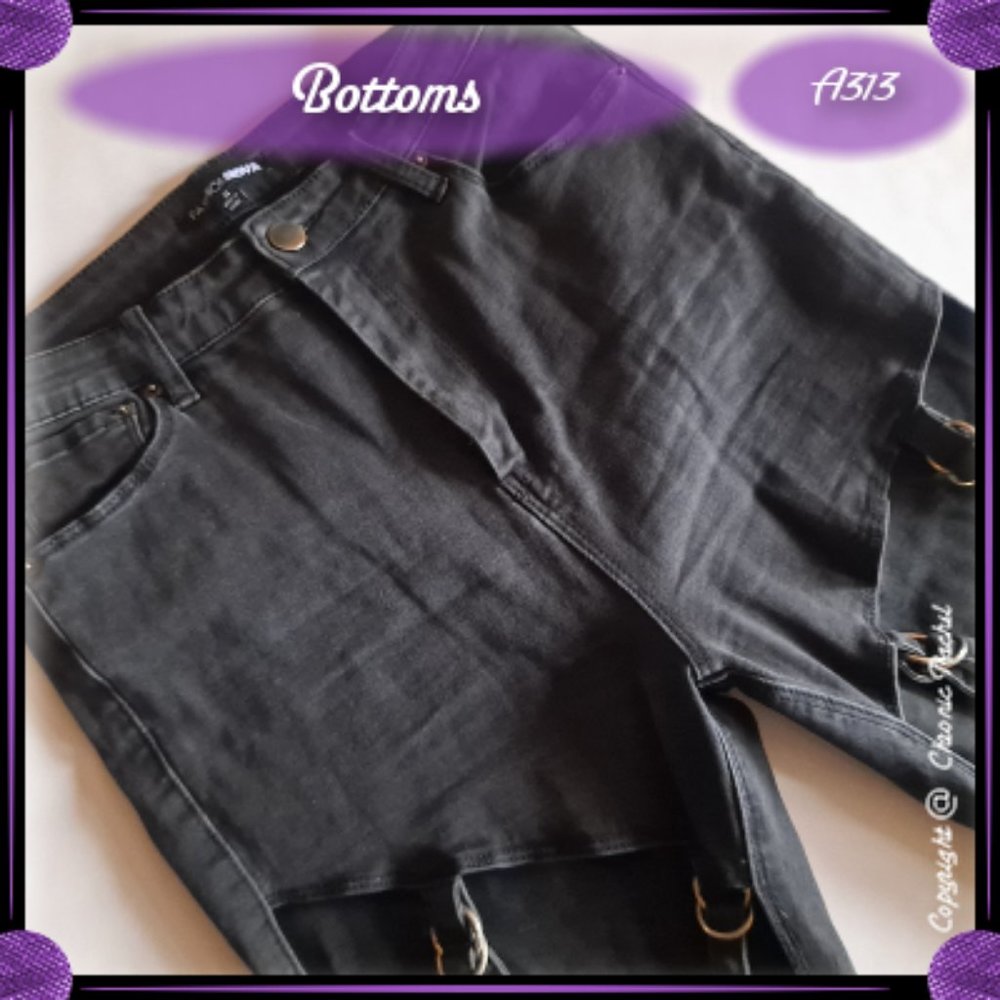 Black/ Gray That's What's Up Skinny Jeans